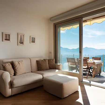 Cezanne - Comfy Flat With Terrace And View Apartment